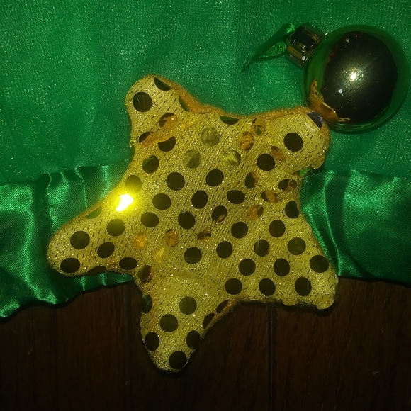 Claire's Christmas Skirt - Picture 3 of 6